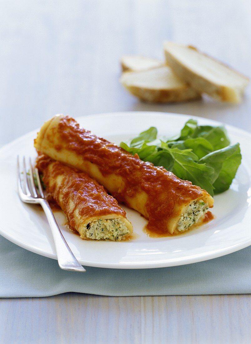 Cannelloni mit Spinat-Ricotta-Füllung