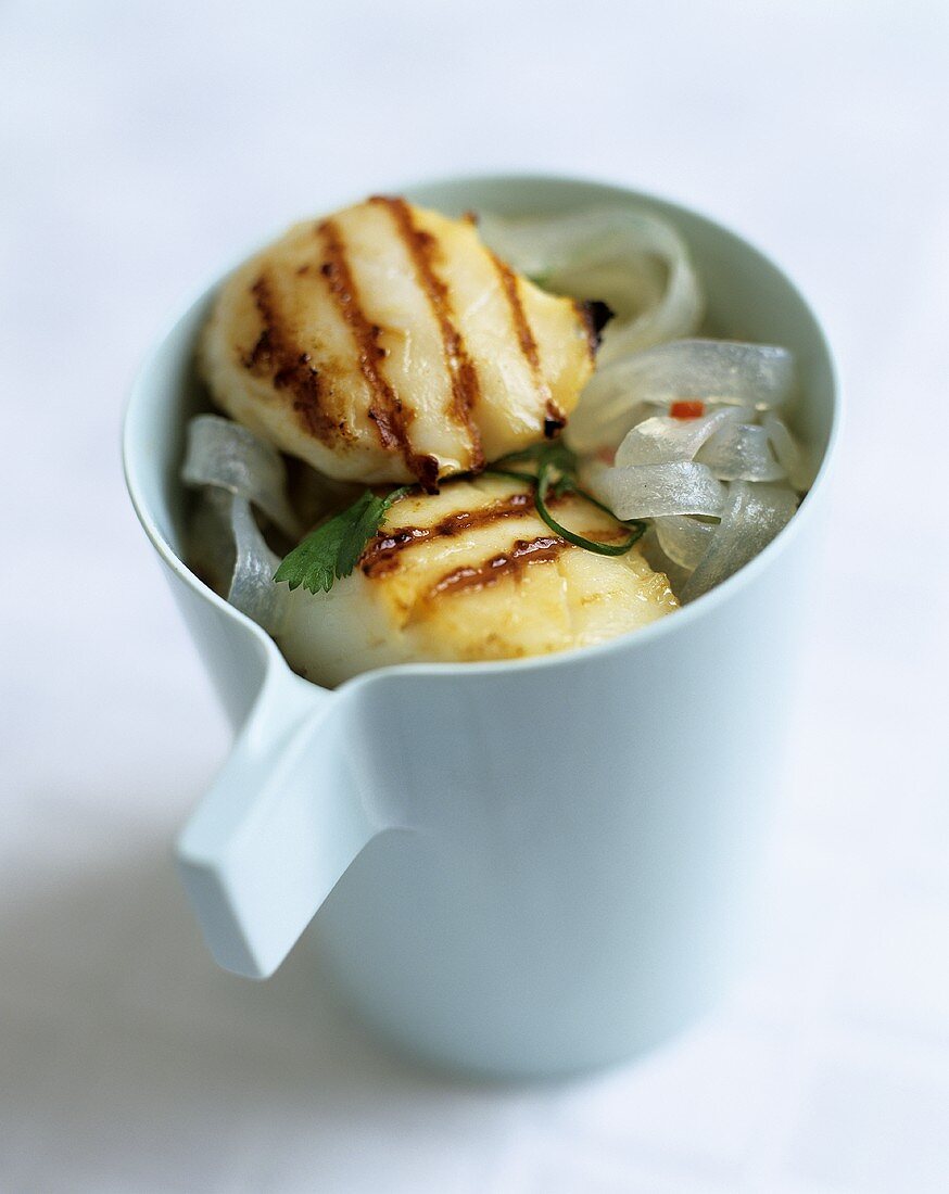 Scallops with glass noodles in a cup