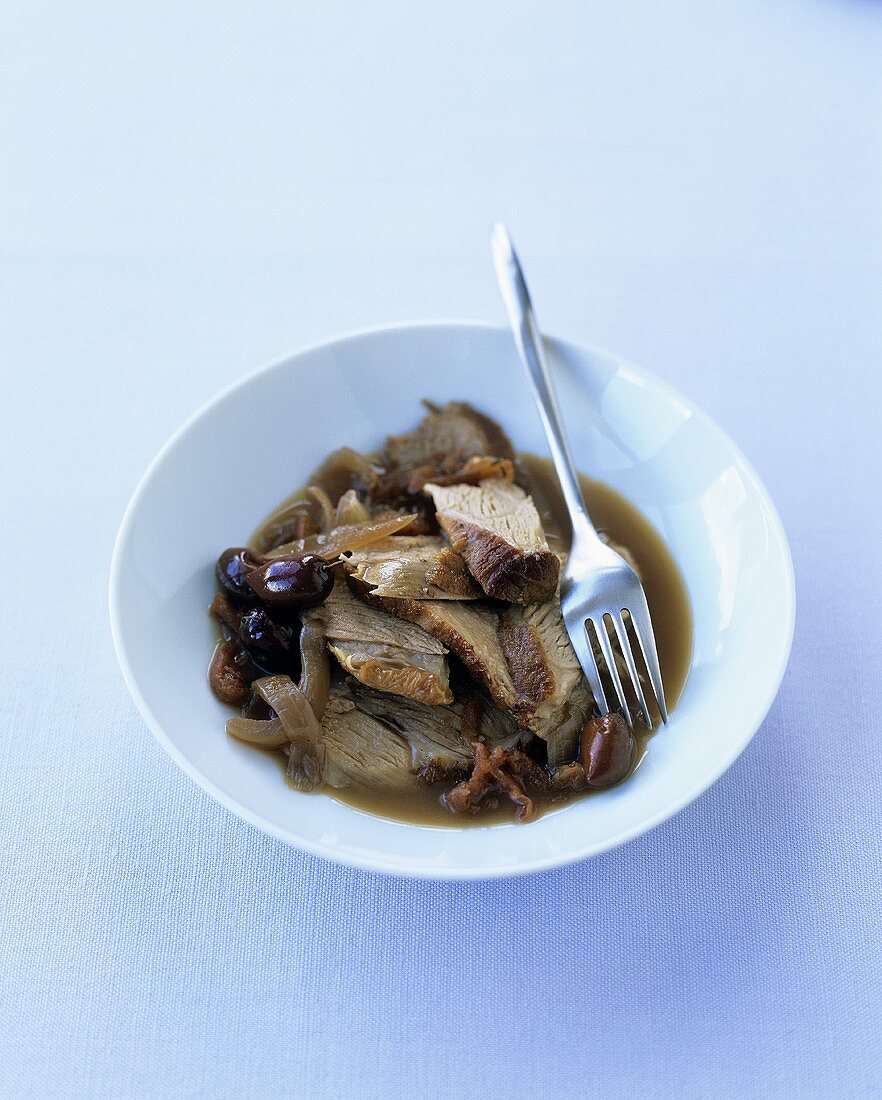Braised lamb with olives