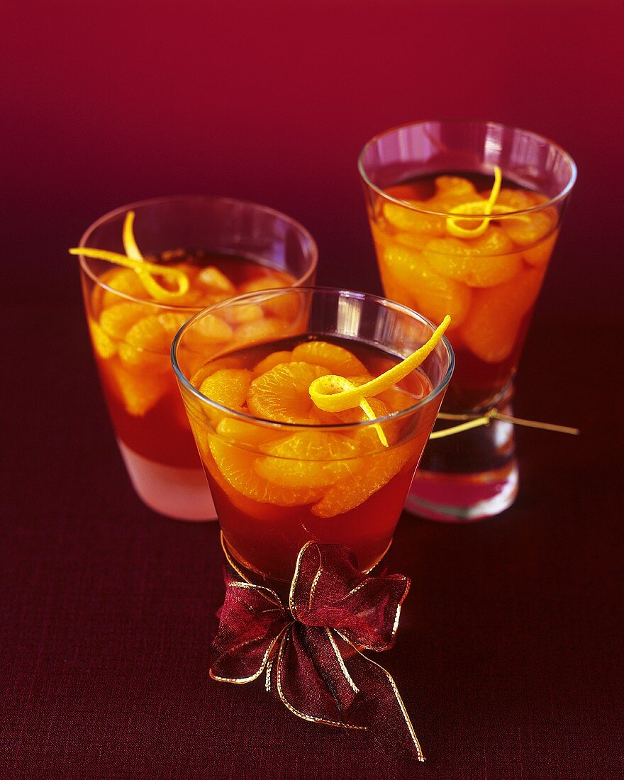 Champagne jelly with oranges