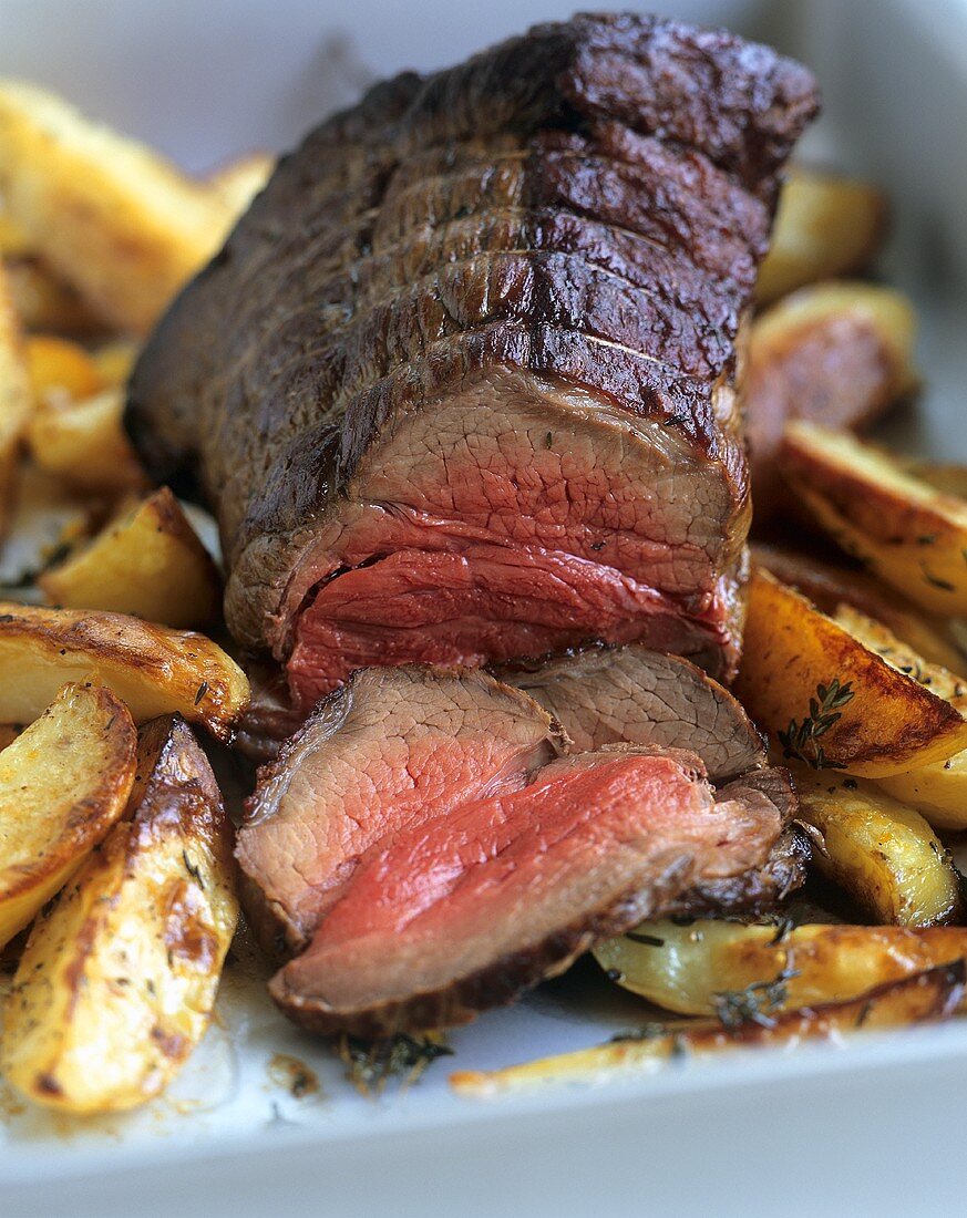 Roast beef with potatoes