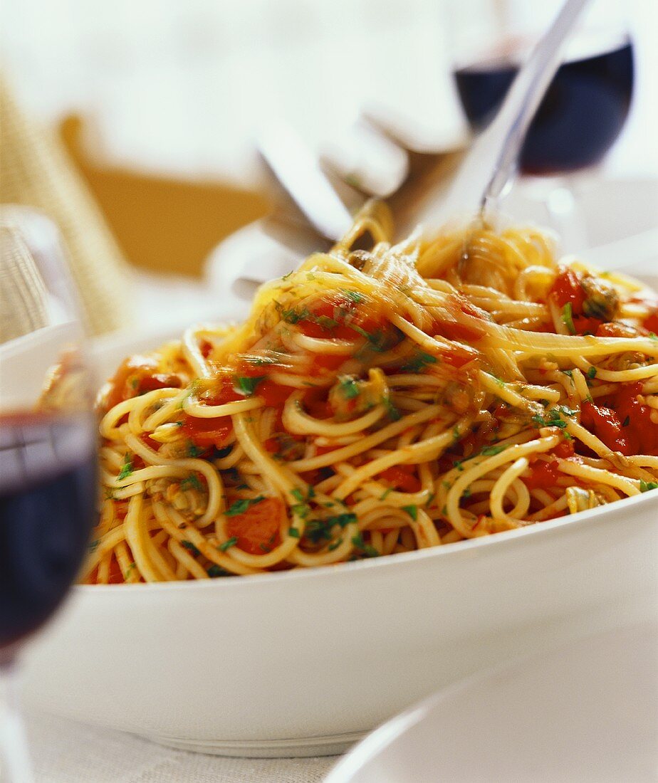 Spaghetti mit Tomatensauce