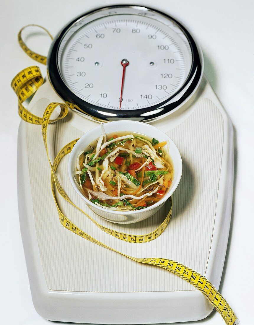 Symbols for Magic Soup Diet: cabbage soup, tape measure, scales