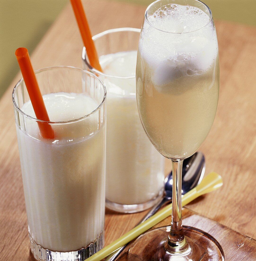 Drinks: 'Scorpino' und 'Prosecco Sorbetto'