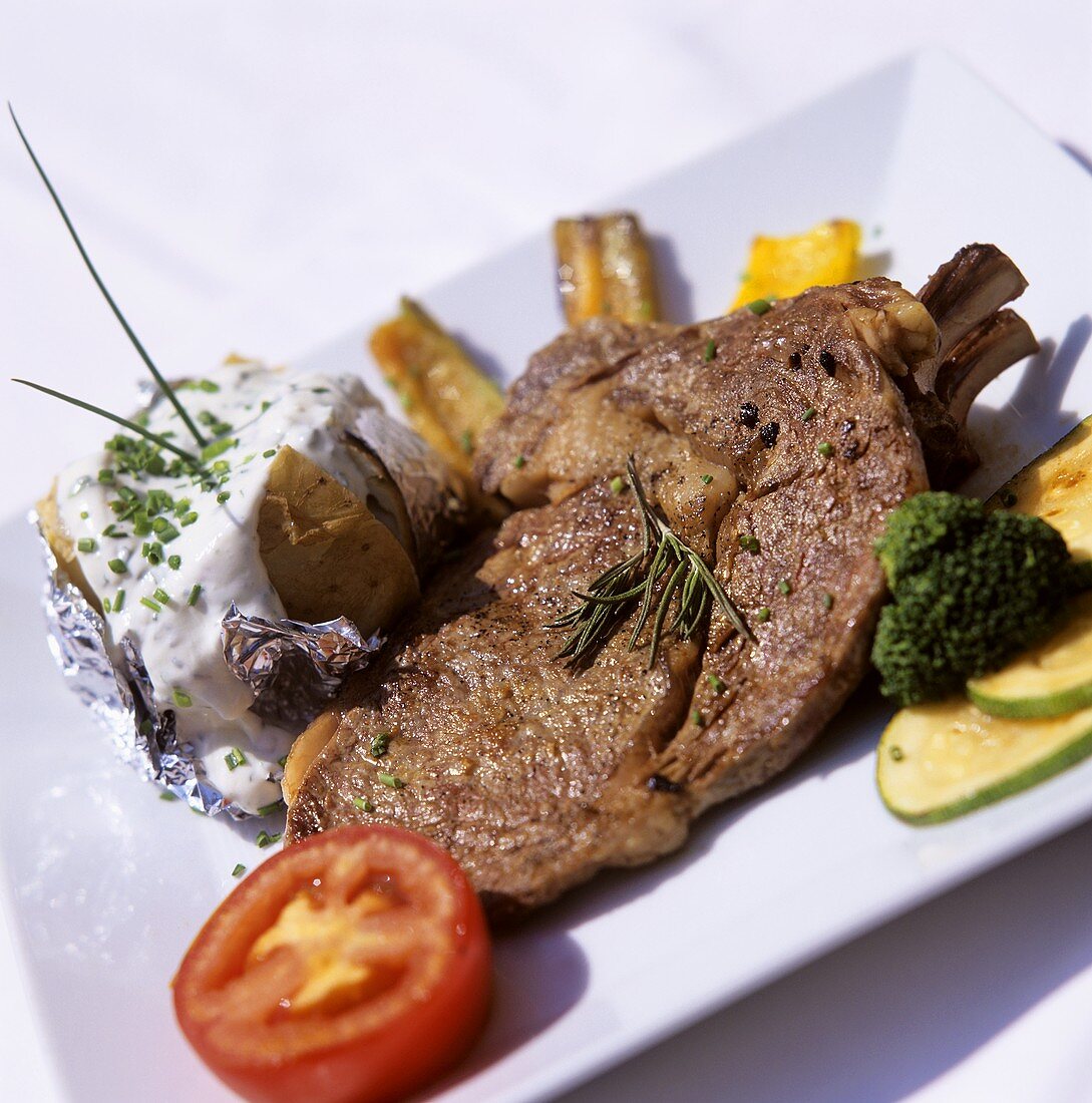 Ribeye Steak mit Folienkartoffel