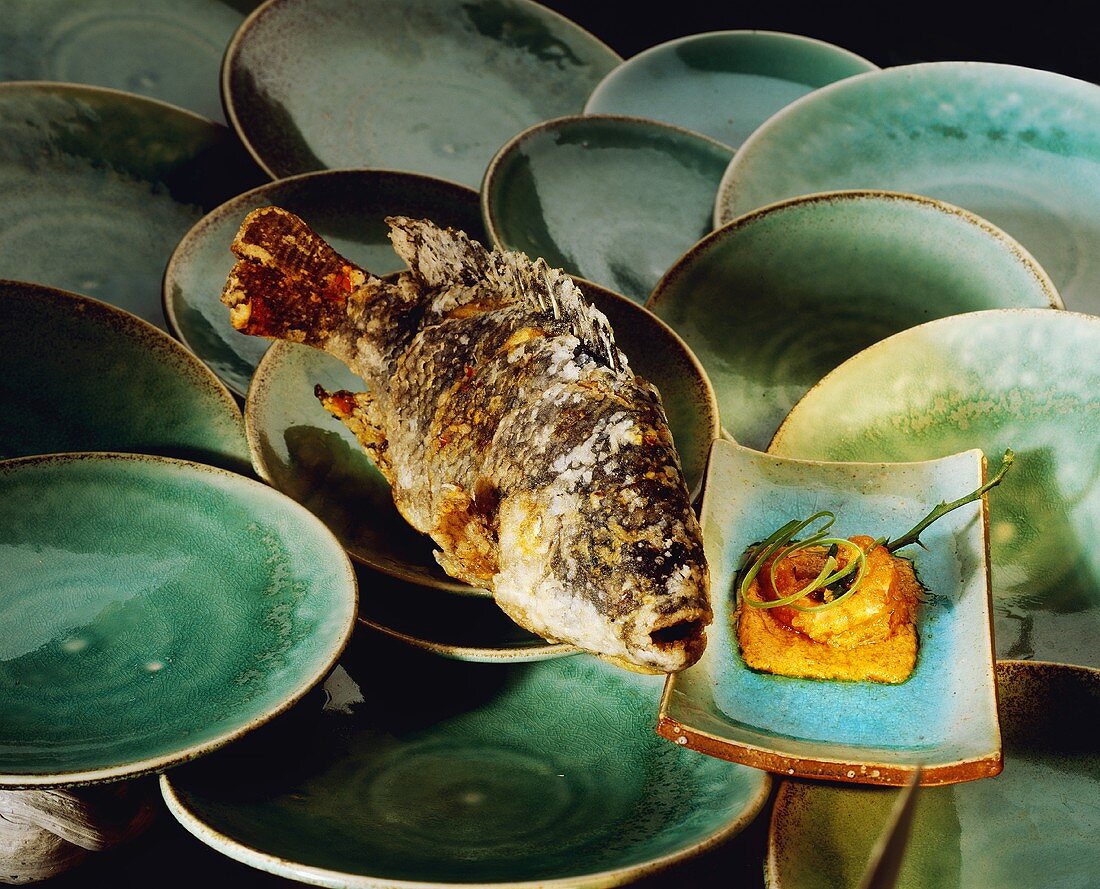 Brasse mit Garnelensauce (Indonesien)