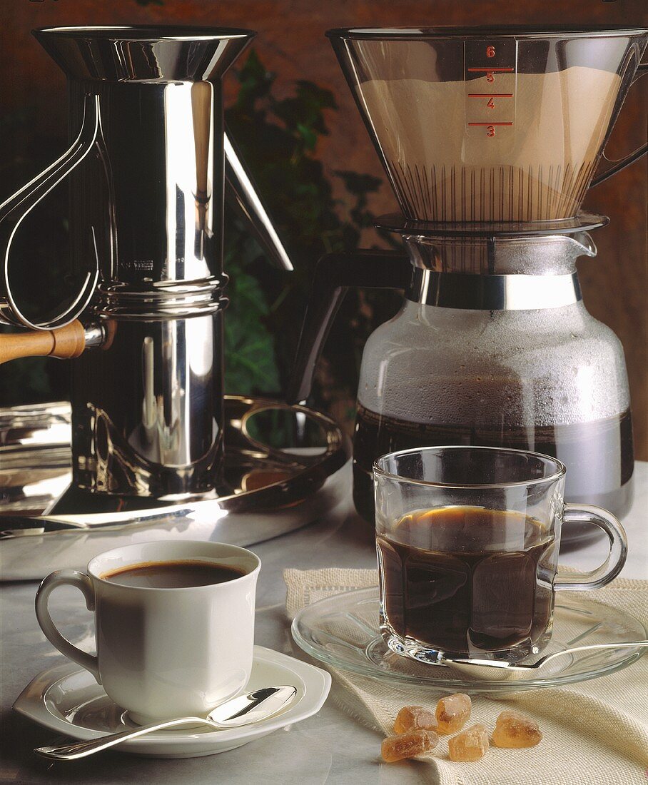 Eine Tasse Filterkaffee & Türkischer