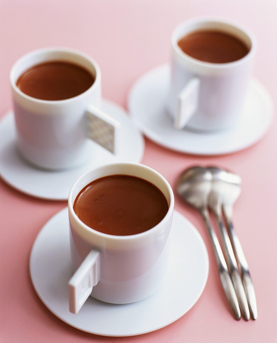 Chocolate mousse in cups