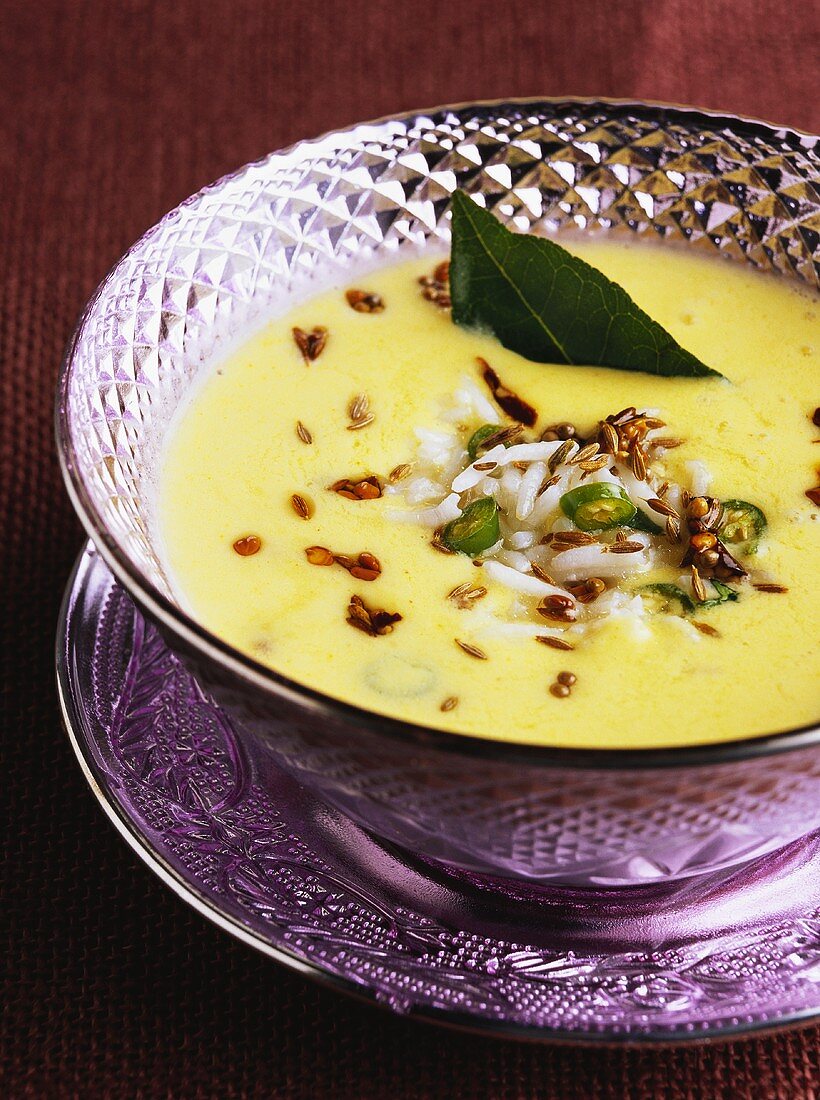 Sweet yoghurt curry (Gujurat, India)