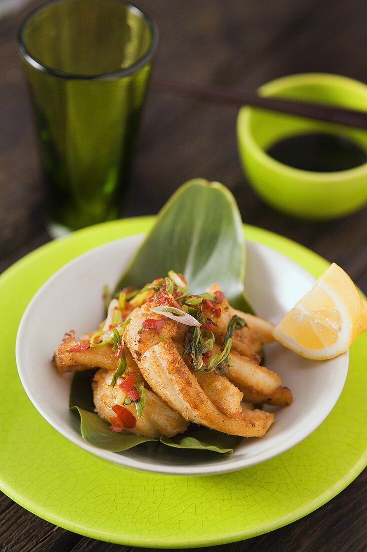 Deep-fried squid salad with chili