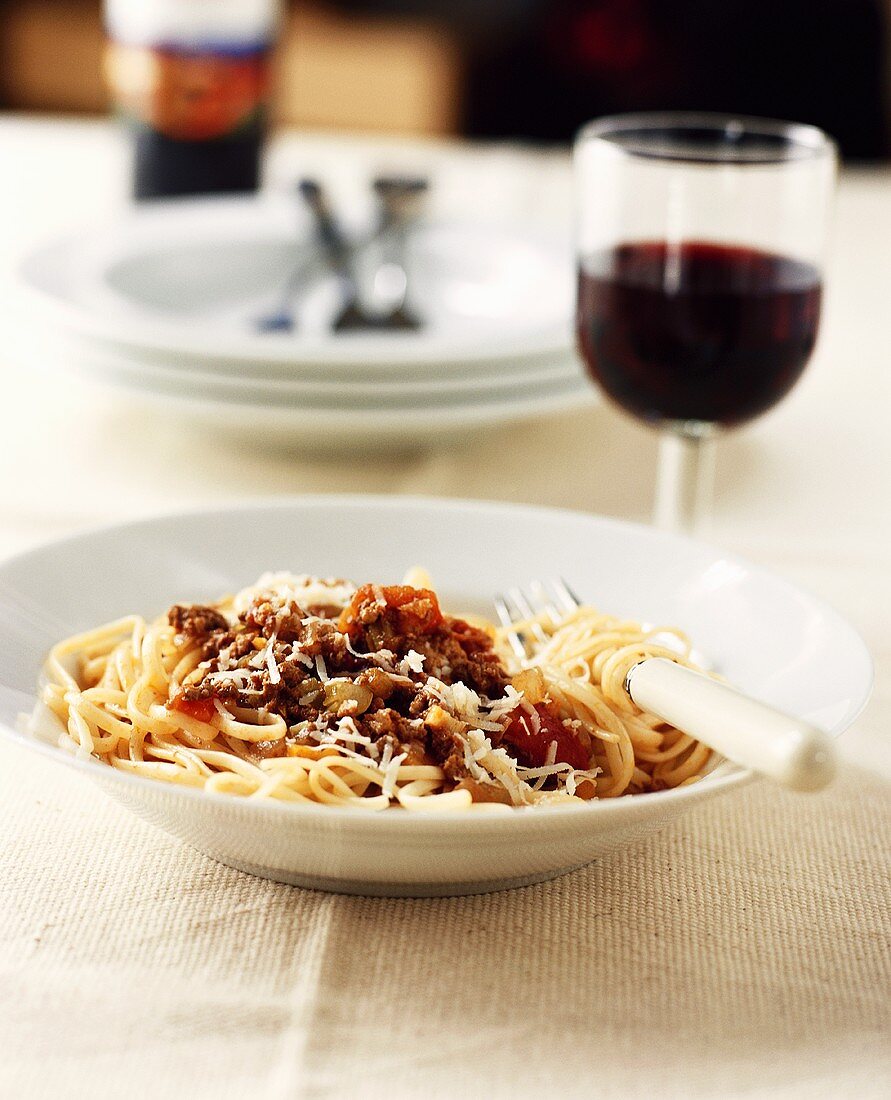 Spaghetti with mince sauce