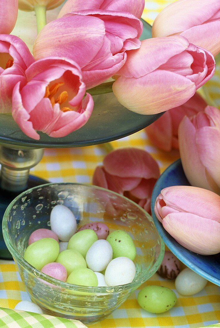 Tulips and sugar eggs