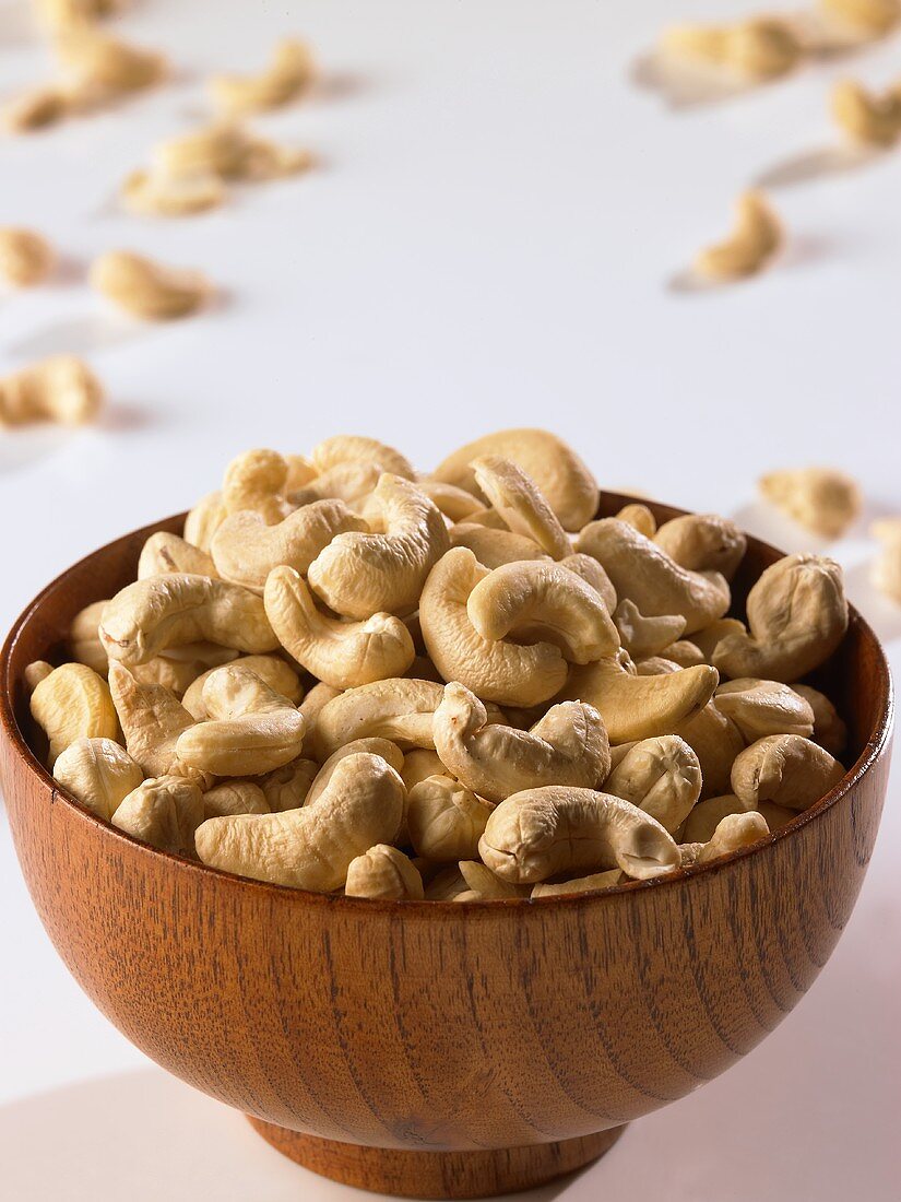 Cashew kernels in a bowl