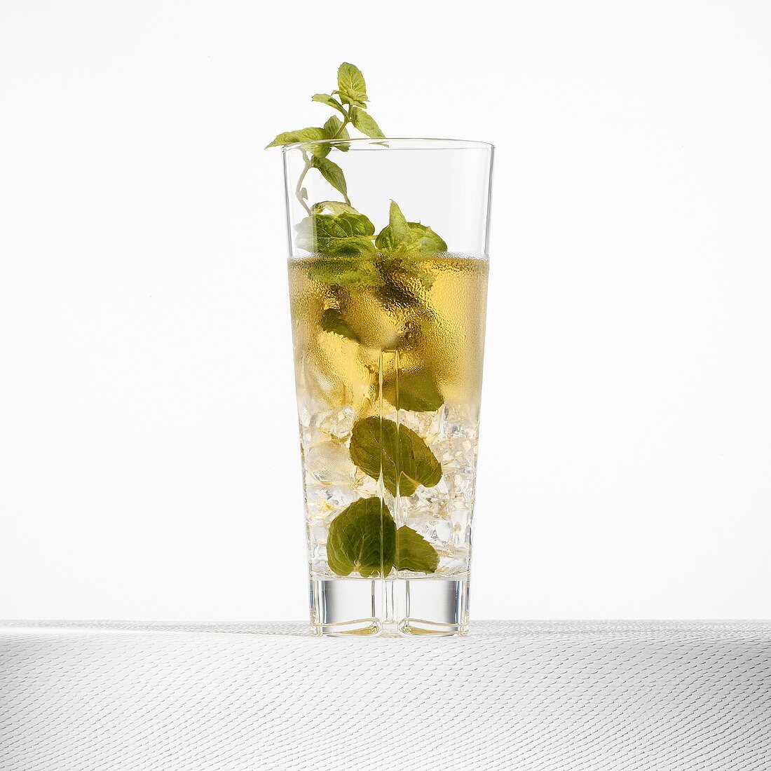 Mint cocktail