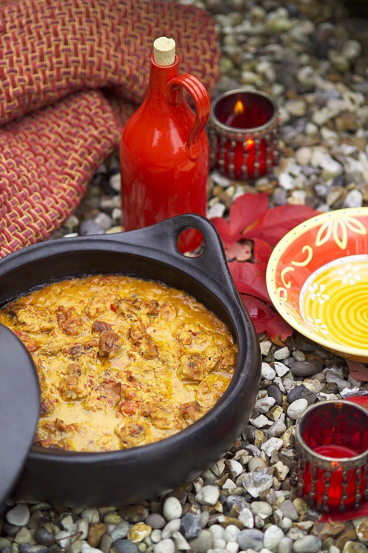 Lammcurry im Freien