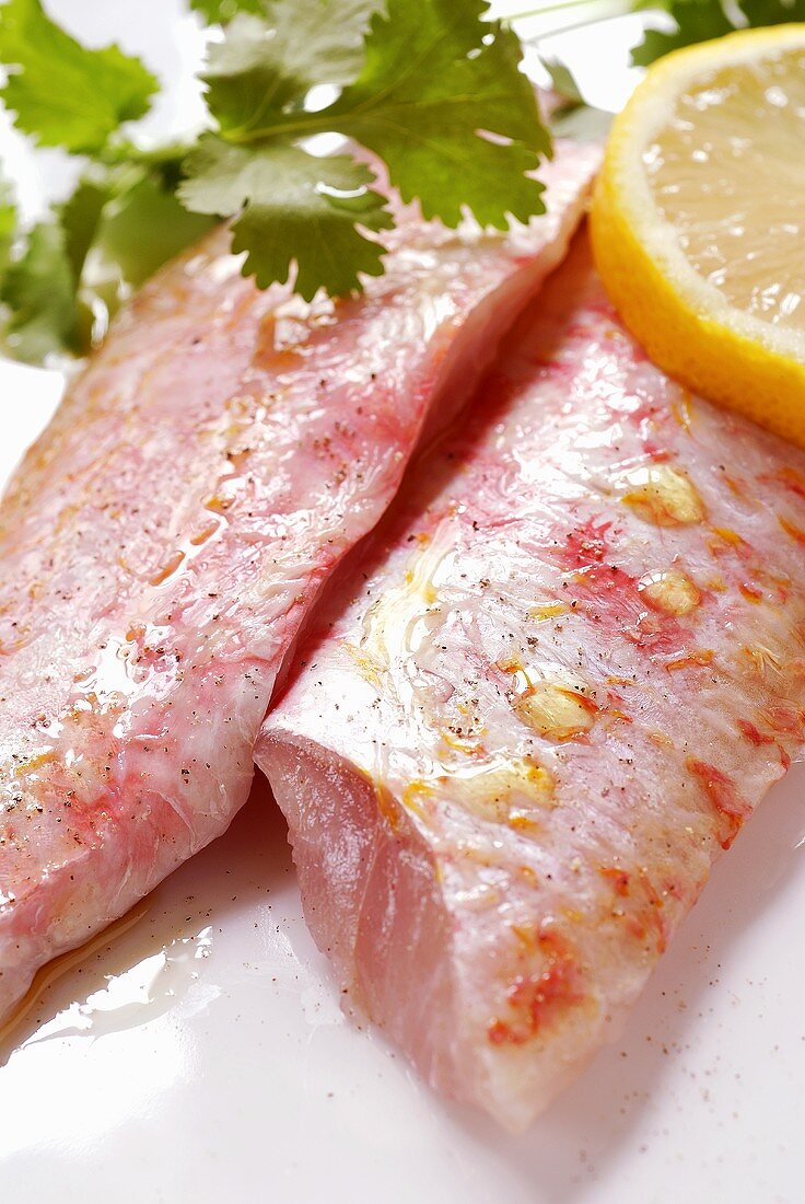 Marinated red mullet with olive oil, parsley and lemon
