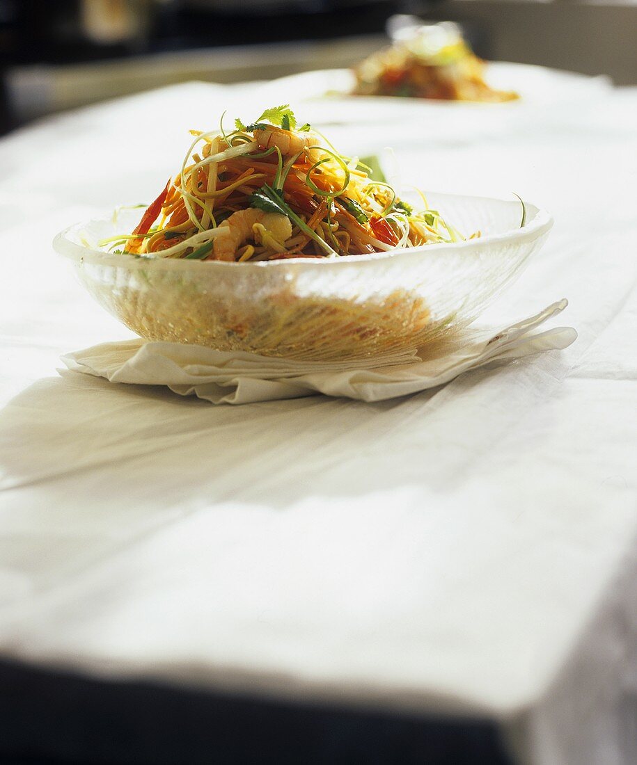 Thai salad (Noodle salad with shrimps & shredded vegetables)