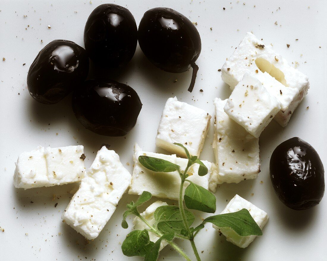 Feta; Olives & Oregano