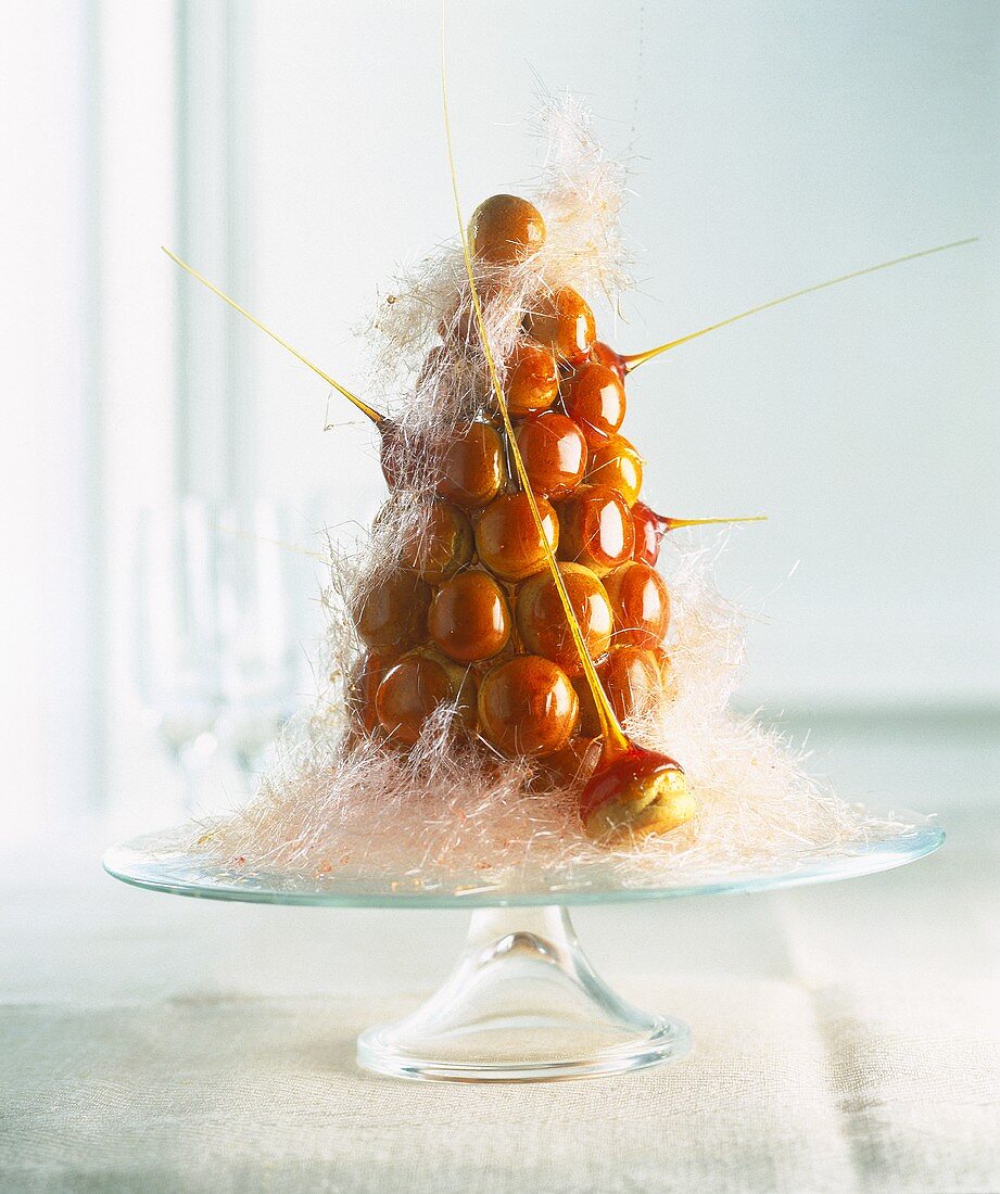 Pièce montée (traditional wedding cake, France)