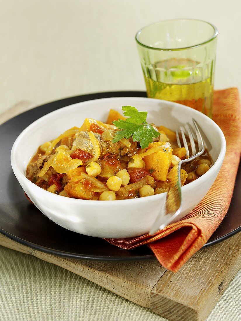 Lamb tajine (spicy lamb stew with vegetables and lemon)