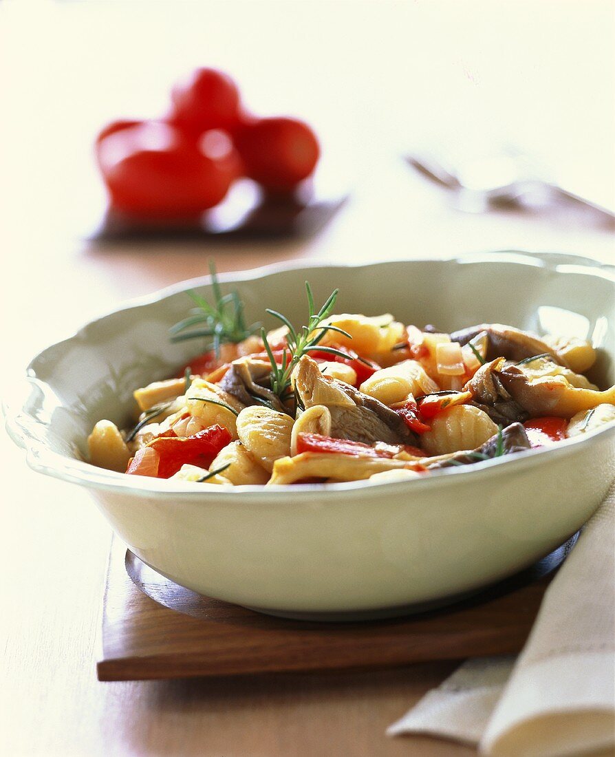 Gnocchi alla grossetana (with oyster mushrooms & tomatoes)