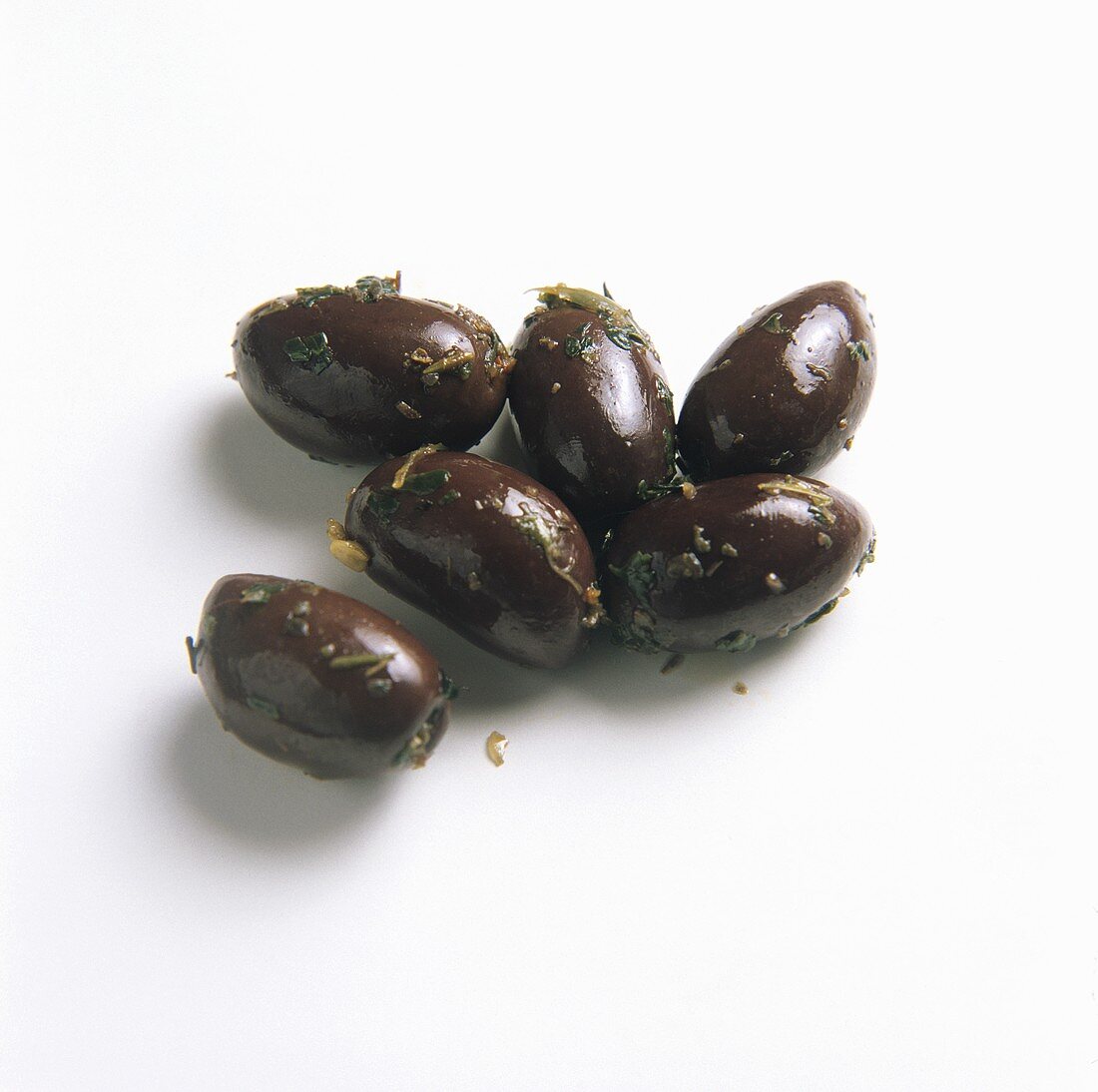 Marinierte schwarze Oliven