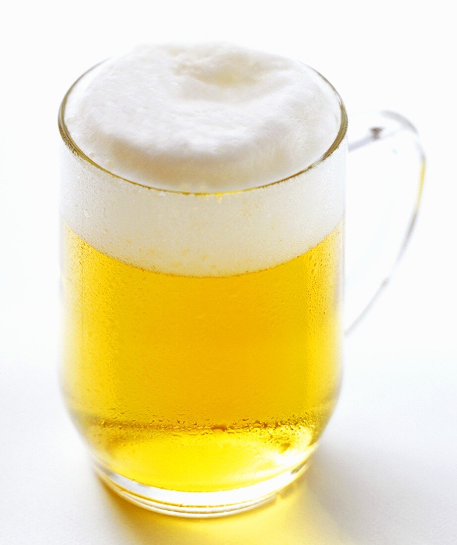 Helles Bier im Henkelglas