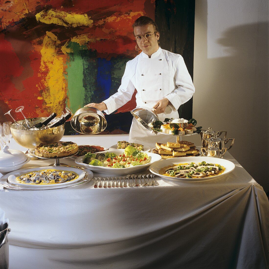 Buffet with chef; champagne breakfast