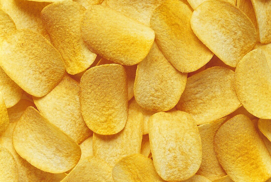 Kartoffelchips (bildfüllend)