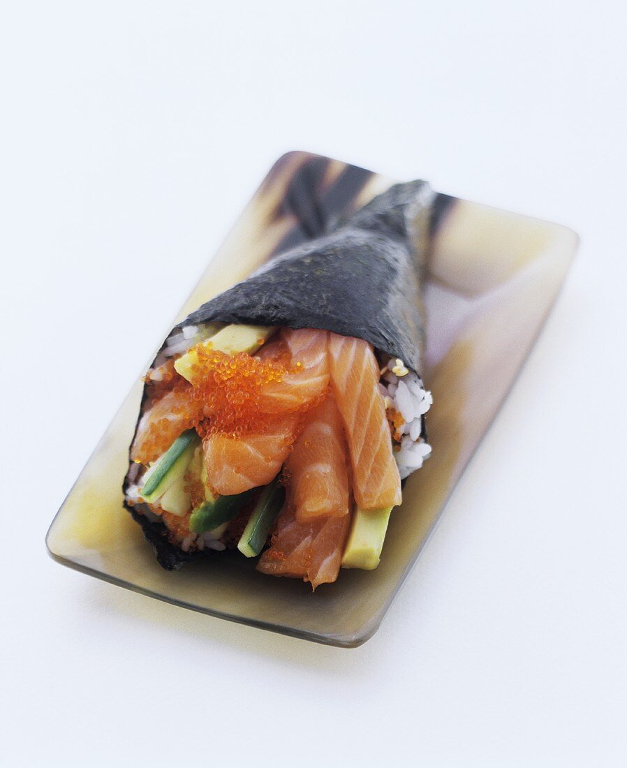 Temaki-Sushi mit Lachs