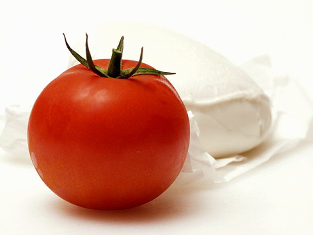 Frische Tomate und Mozzarella