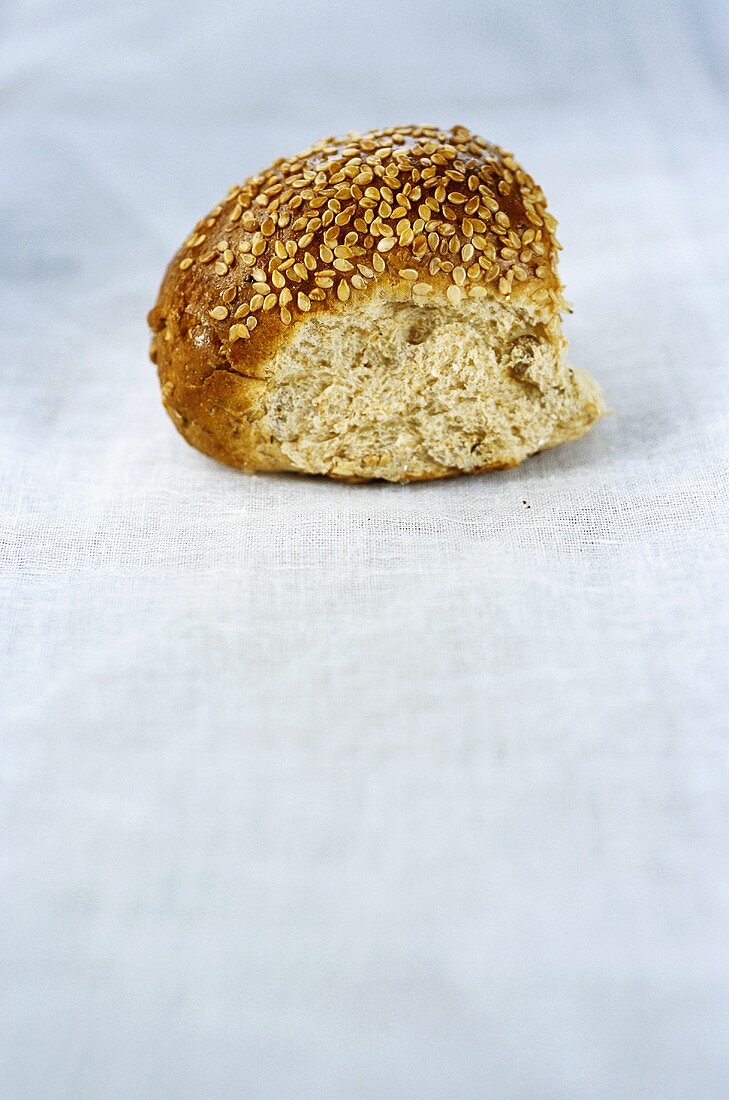 A sesame roll