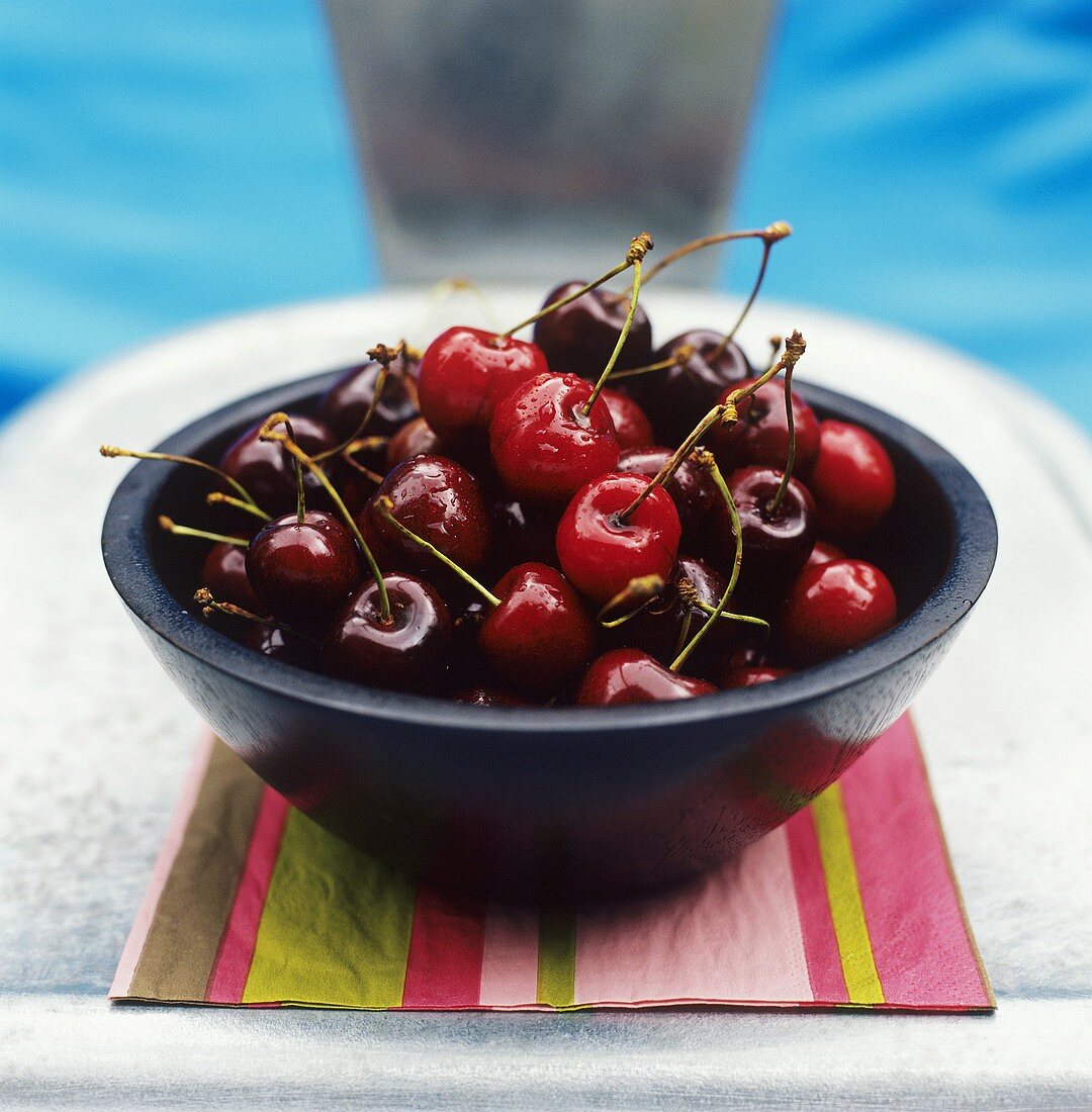 A bowl of cherries