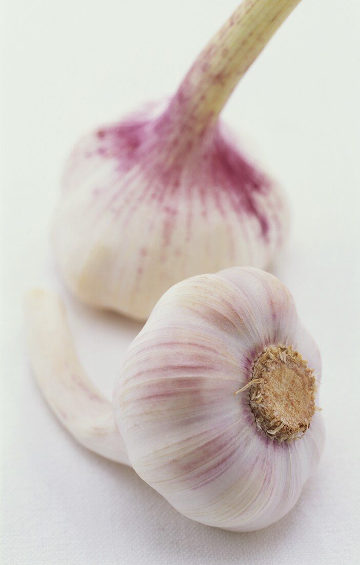 Two garlic bulbs