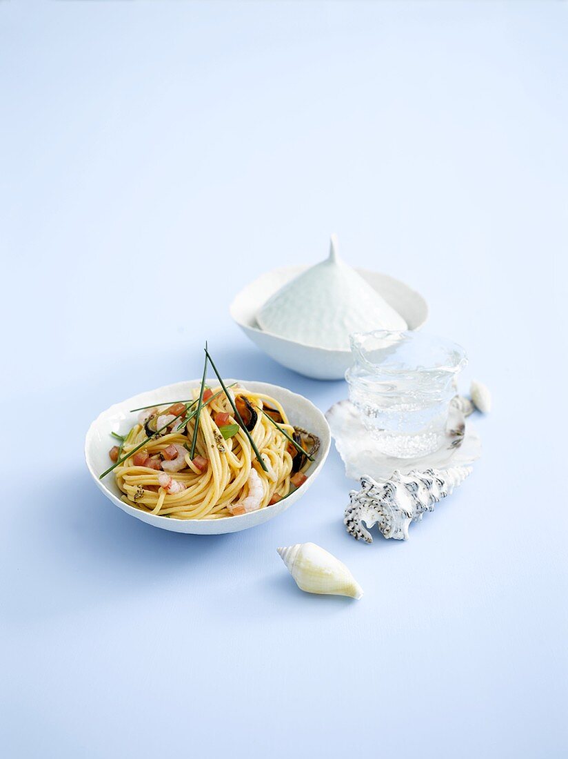 Seafood pasta cocktail