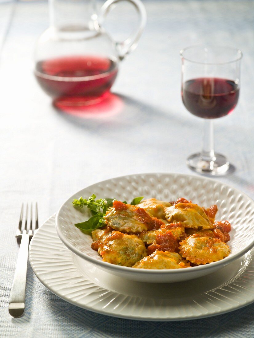 Ravioli with tomato sauce