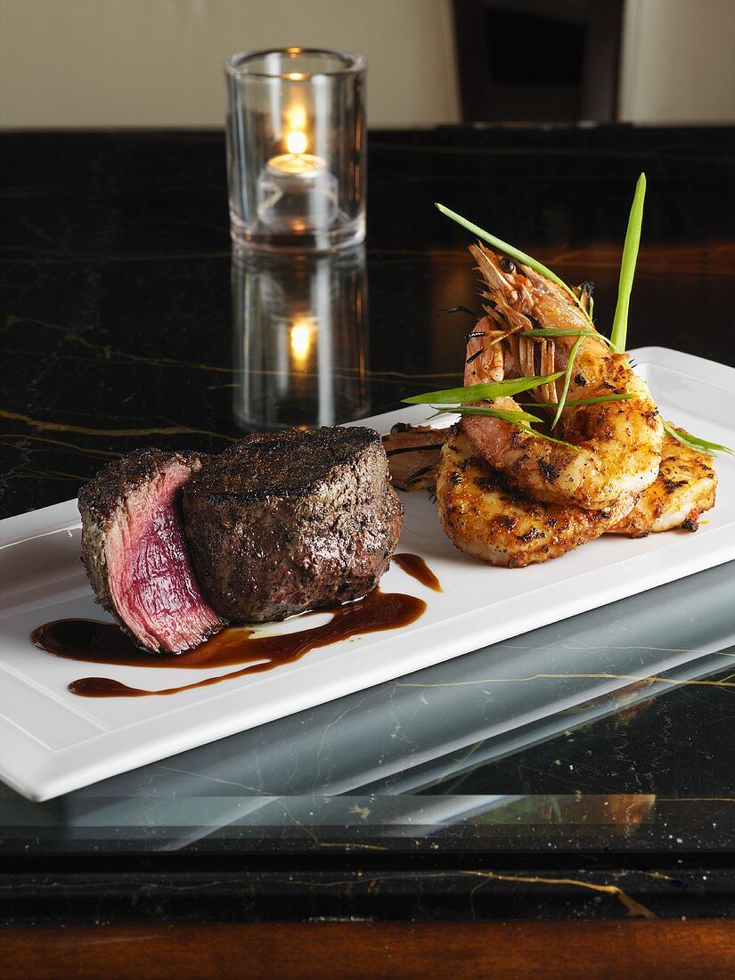 Surf and turf (Prawns and beef steak)