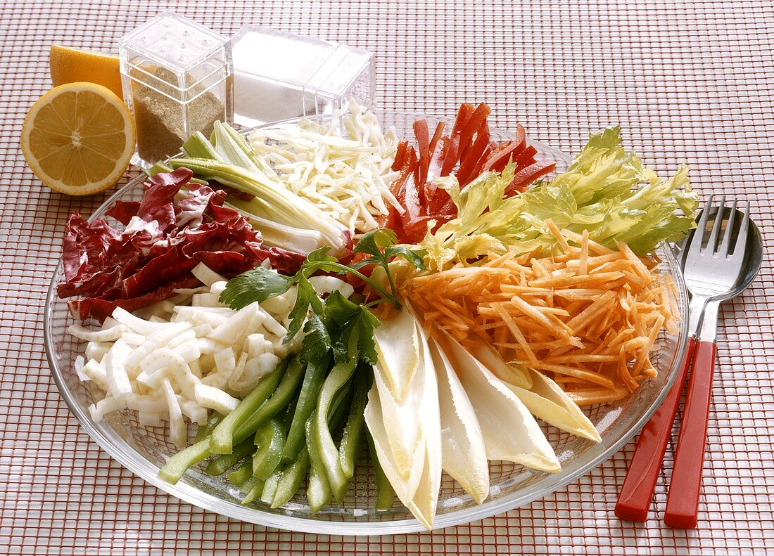 Large Raw Vegetable-Platter