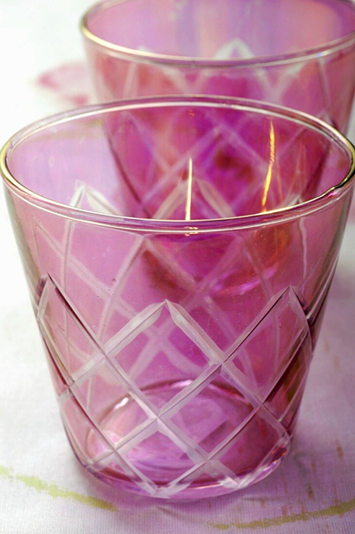 Violette Gläser