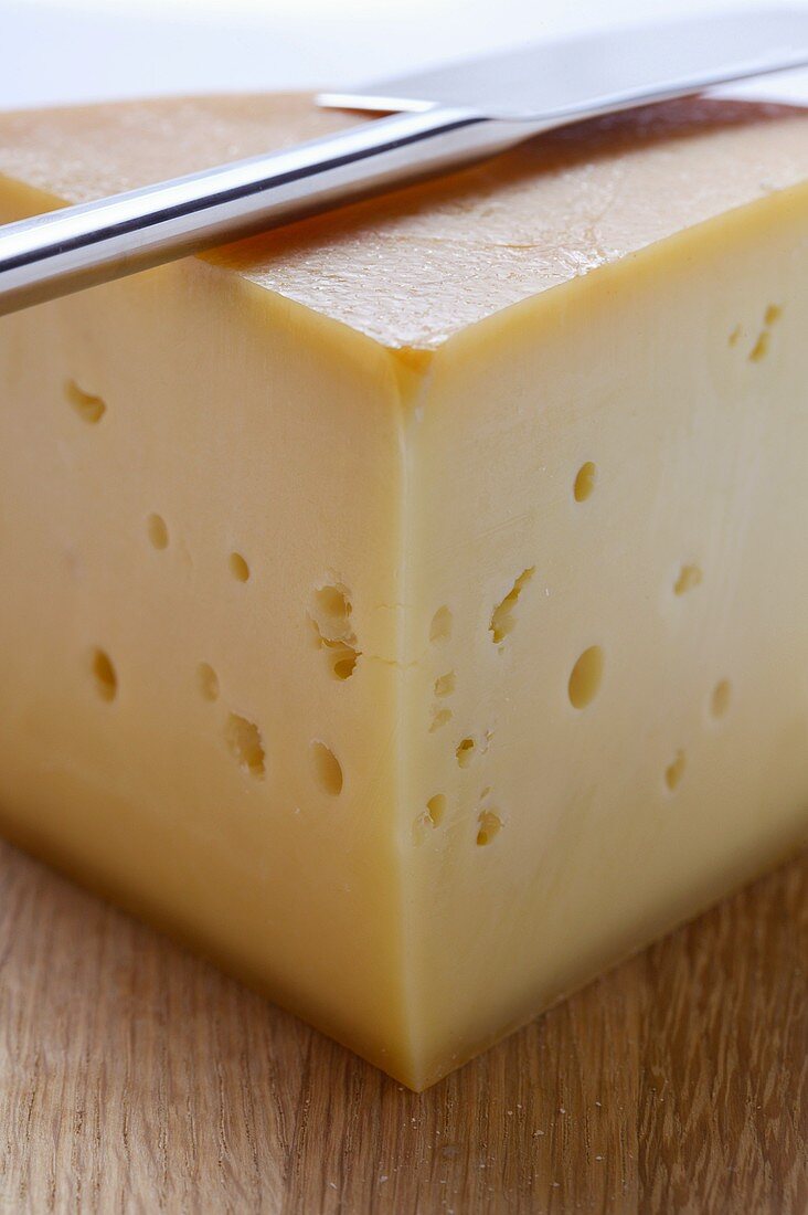 Bergkäse (Close up)