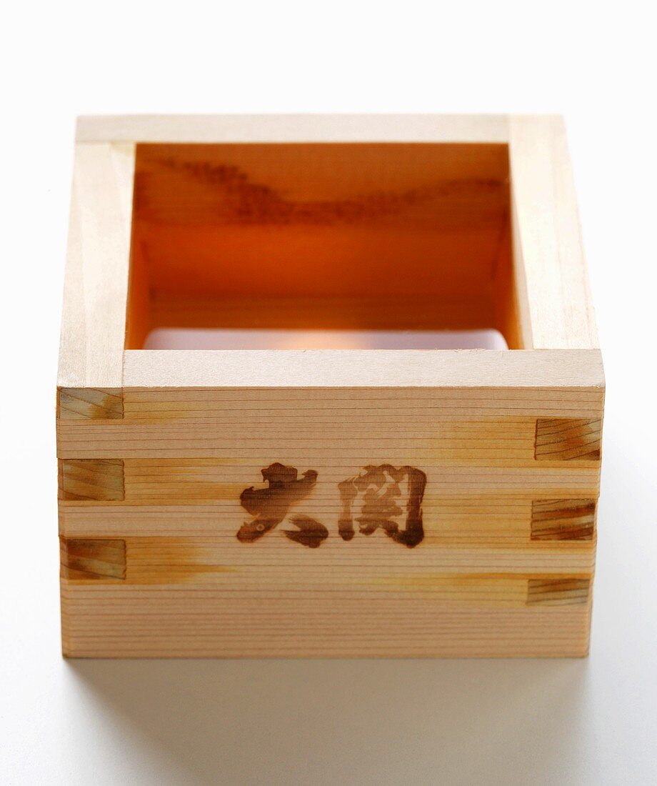 Square wooden sake bowl