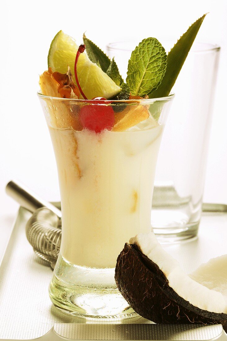 Pina Colada im Longdrinkglas