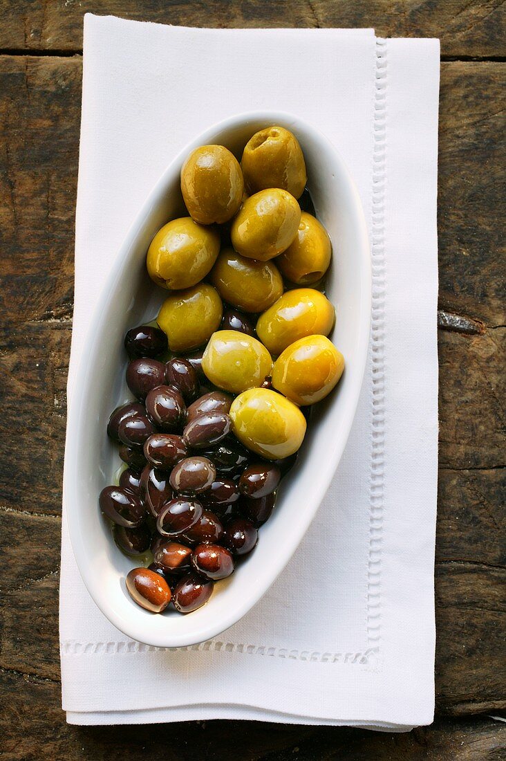 Marinated olives