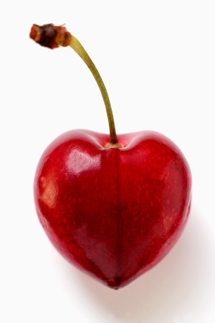 Eine rote Herzkirsche