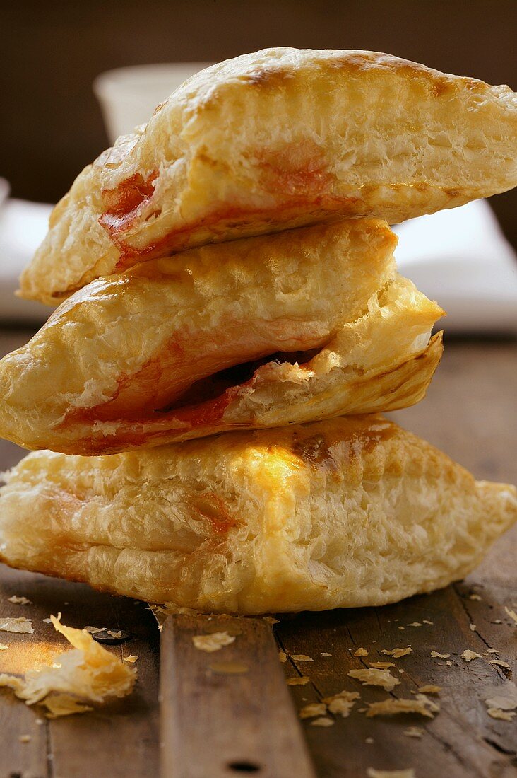 Puff pastries with beetroot filling (Russia)