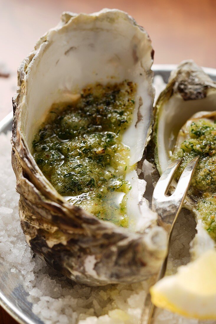 Baked oysters with herb breadcrumbs