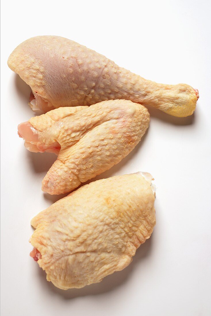 Corn-fed poularde pieces: leg, wing and breast