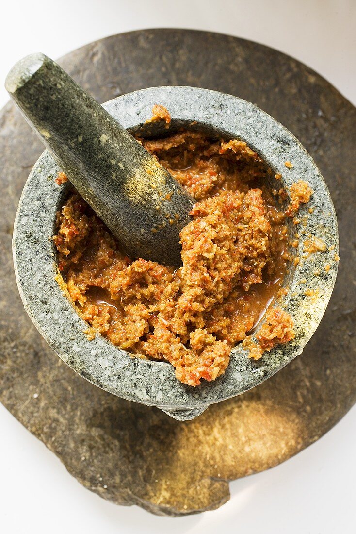 Chili paste with galanga in mortar