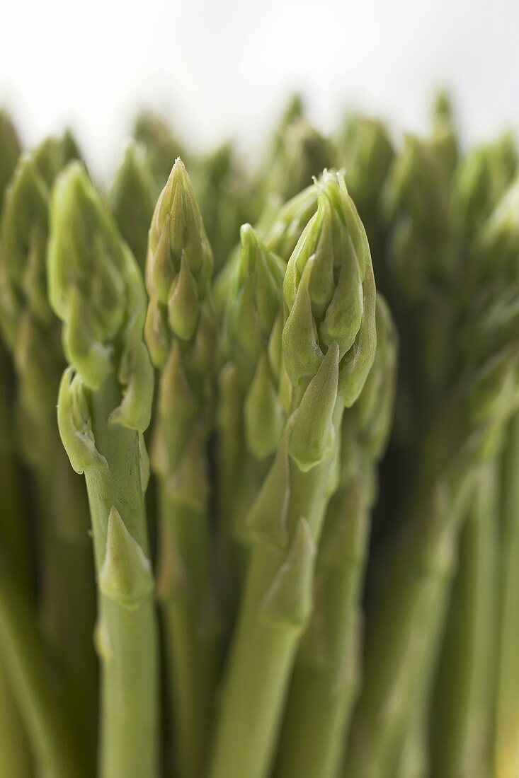 Green asparagus