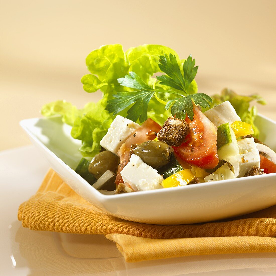 Greek salad with croutons